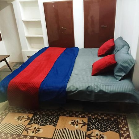 Ramaya Homestay Варанаси Экстерьер фото