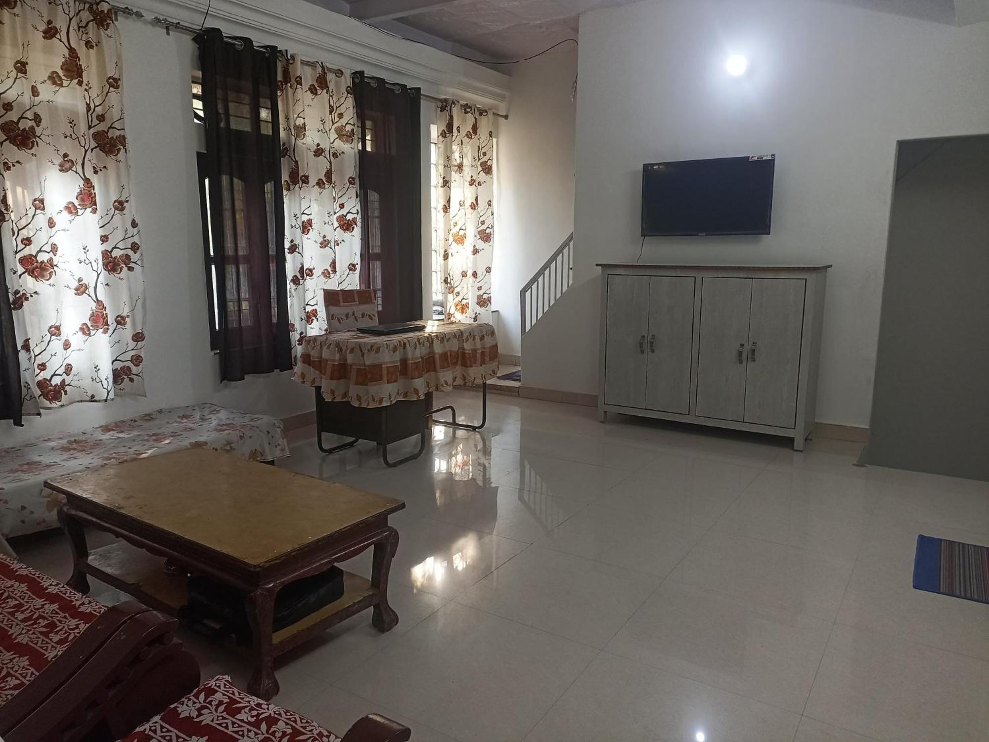 Ramaya Homestay Варанаси Экстерьер фото